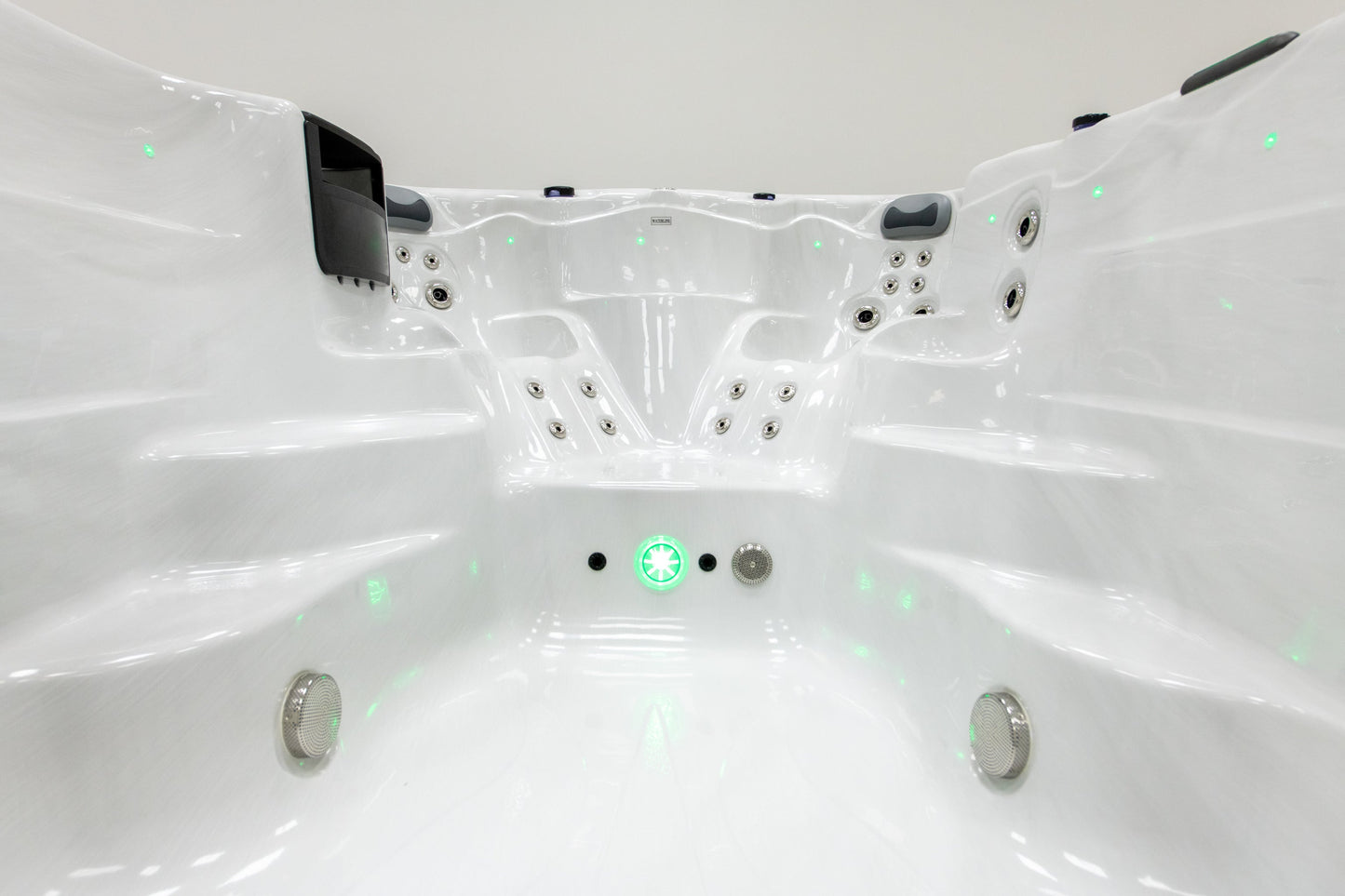 Ares 1200 Swim Spa – Luxe Garden Spaces