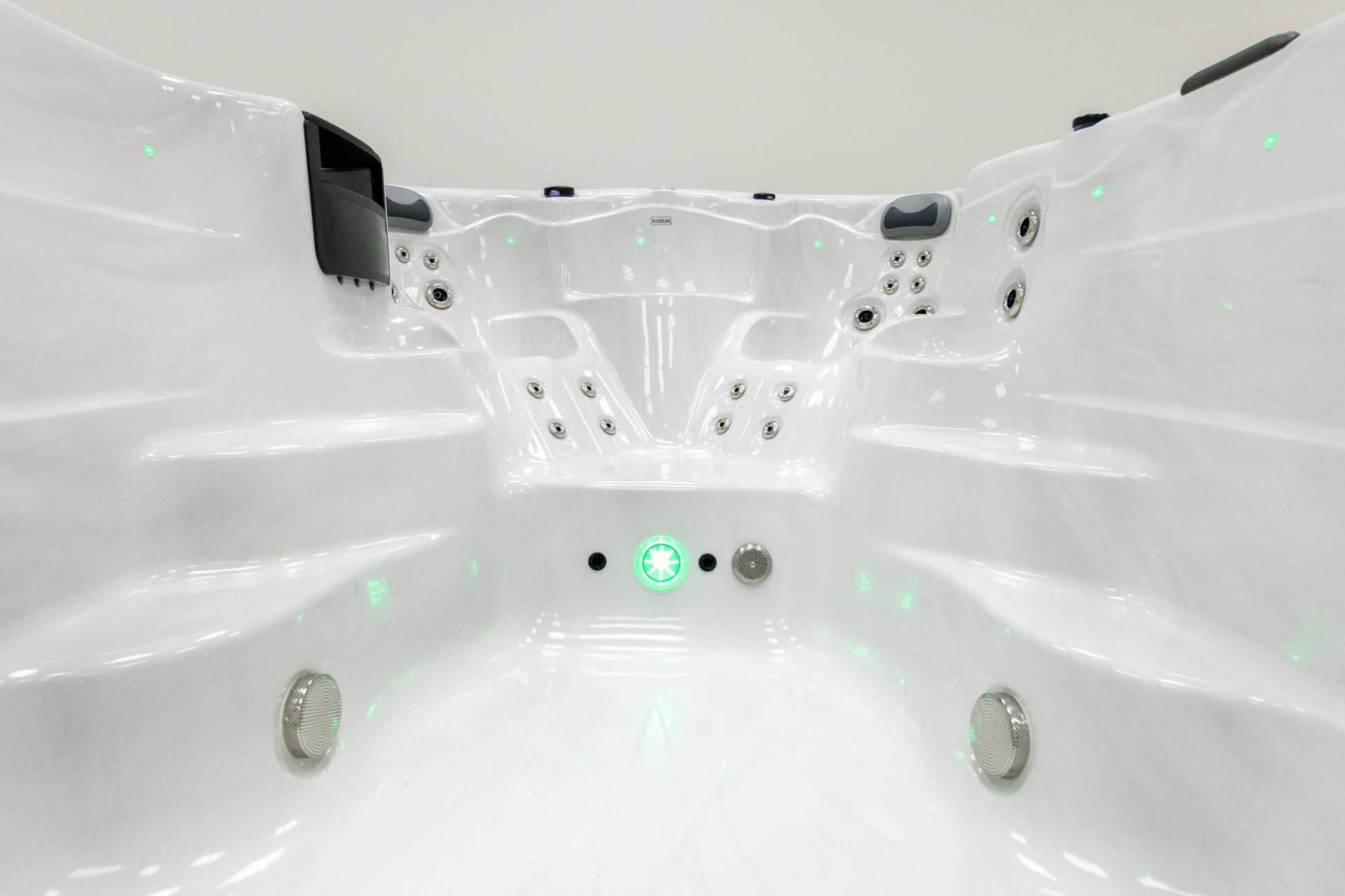 Ares 1200 Swim Spa – Luxe Garden Spaces