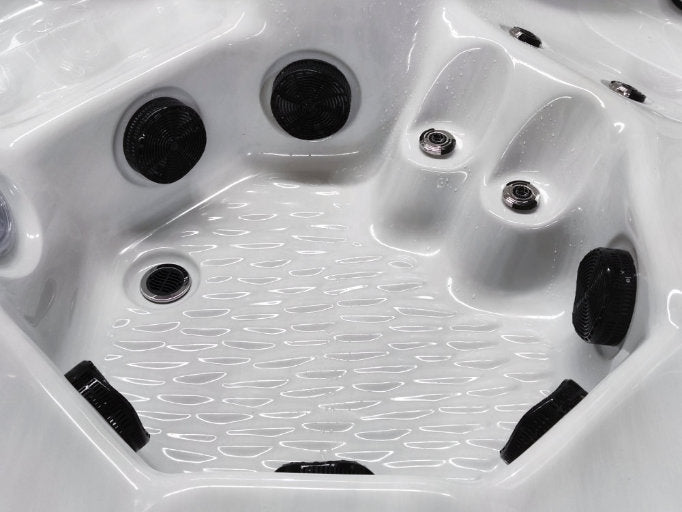 Platinum Spas Colombo V2