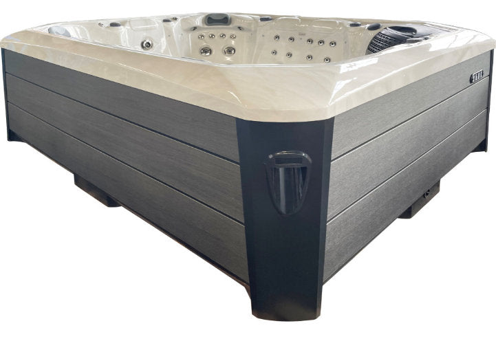 Platinum Spas Maximus