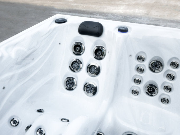 Platinum Spas Onyx V2