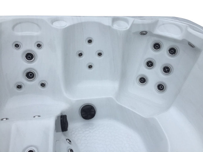 Platinum Spas Holiday Let 5