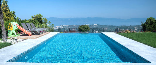 Betsan Quattro 25x25 glass mosaic