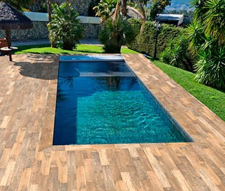 Rosa Gres Iconic porcelain stoneware pool
